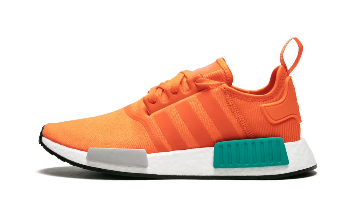 NMD R1 Leaf Jog Explore City