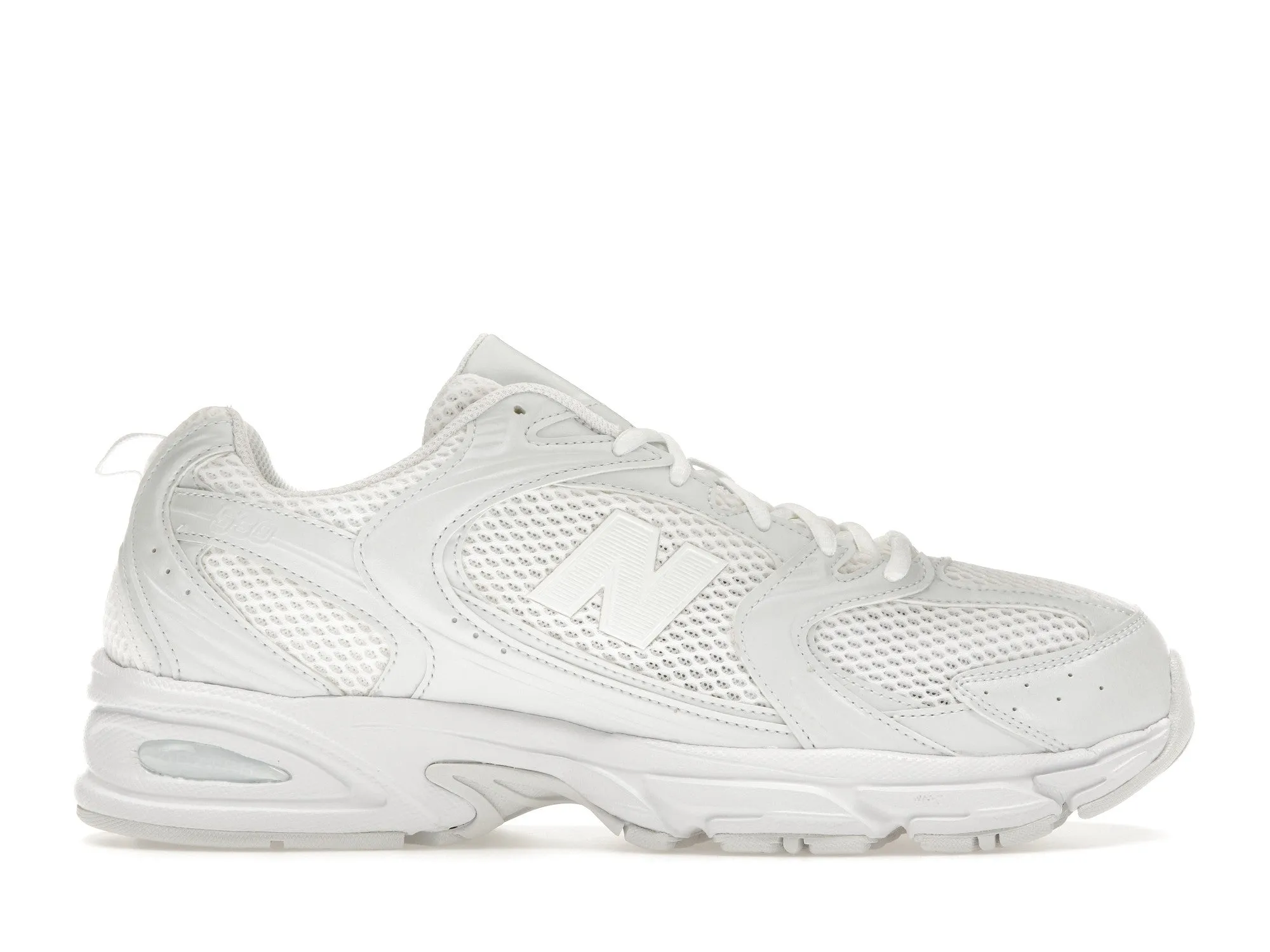 New Balance 530 Triple White Sturdy Build Light Step