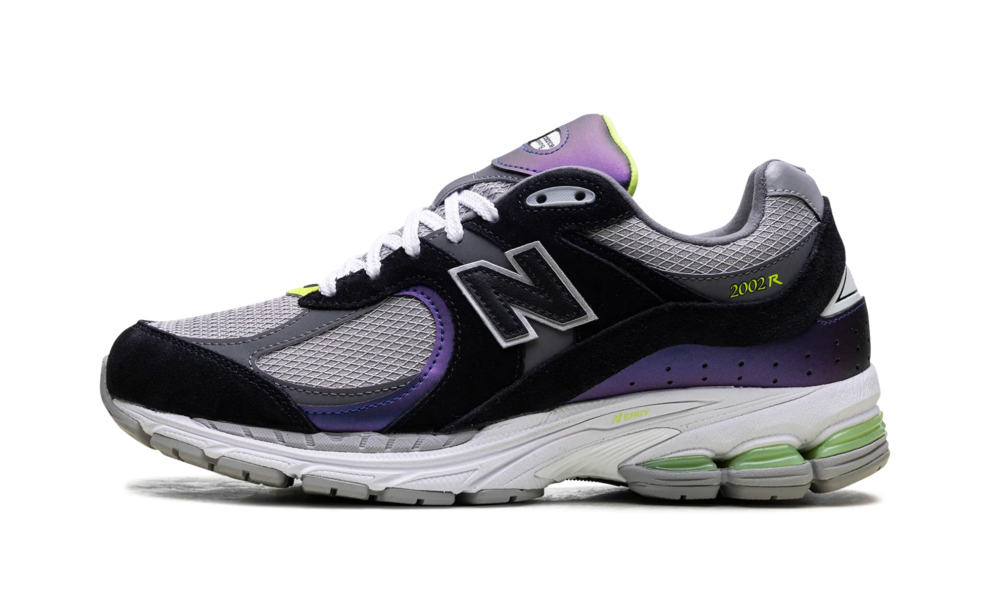 2002R "DTLR - Purple Noir" Zip Design Timeless Appeal