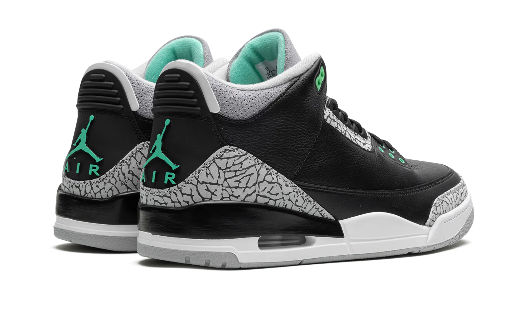 Air Jordan 3 Retro "Green Glow" Moisture control