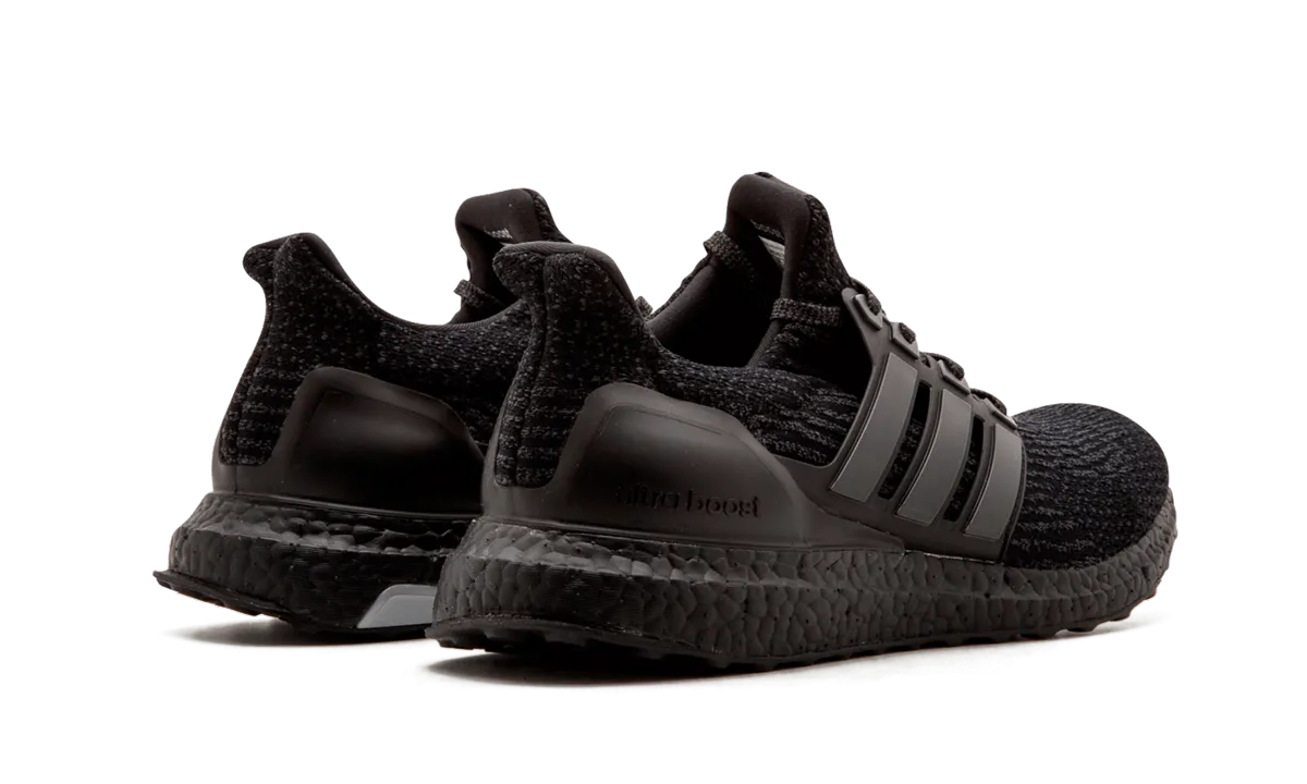 Guard Hike City Rush UltraBOOST "Triple Black 3.0"
