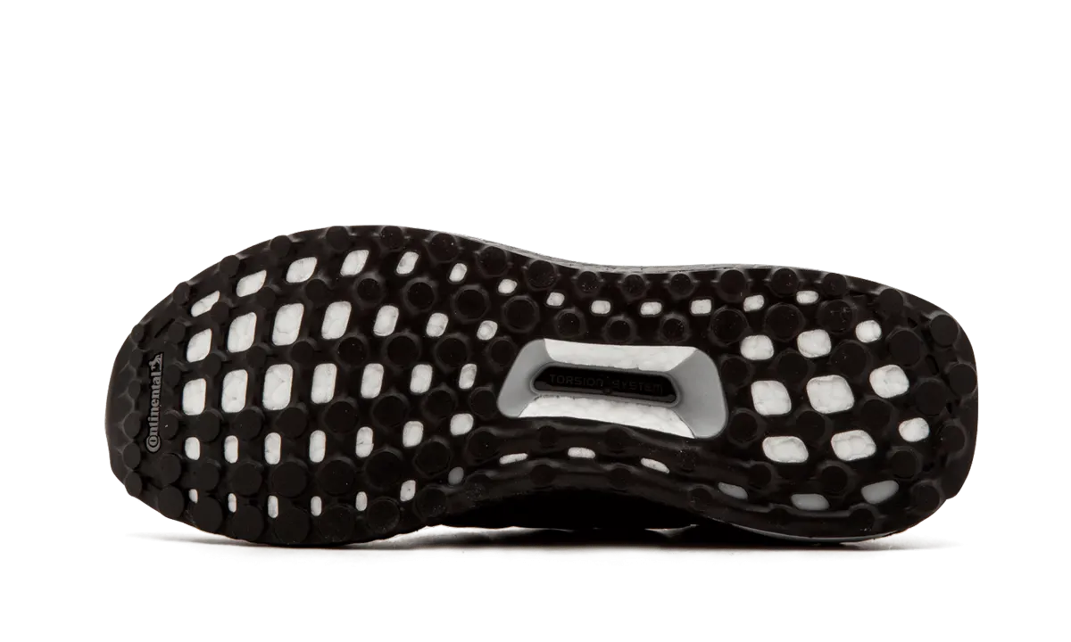 Zip Up Weather resistant UltraBOOST "Triple Black 3.0"