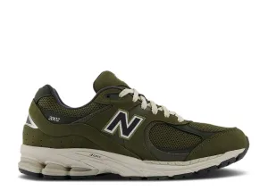 Stride Light New Balance 2002R Dark Olive