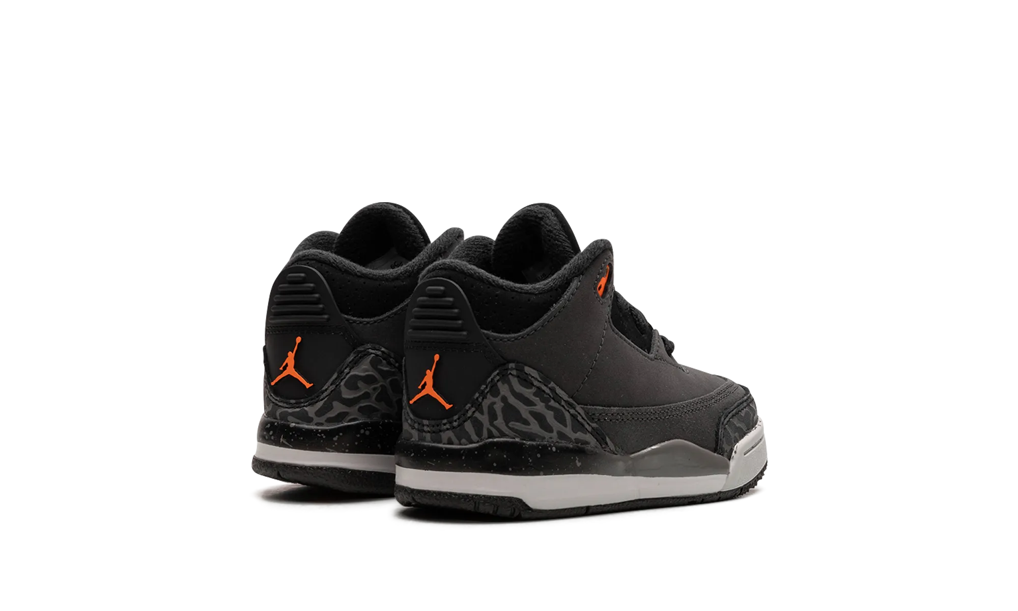 Ice Walk Urban Moodwear Air Jordan 3 TD "Fear Pack"