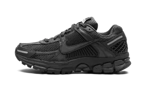 sprinting running choice Zoom Vomero 5 WMNS "Triple Black"