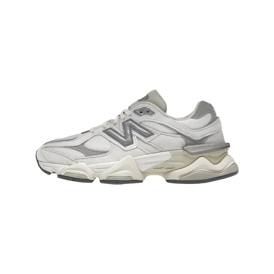 Free Pace Ocean Walk New Balance 9060 Sea Salt White