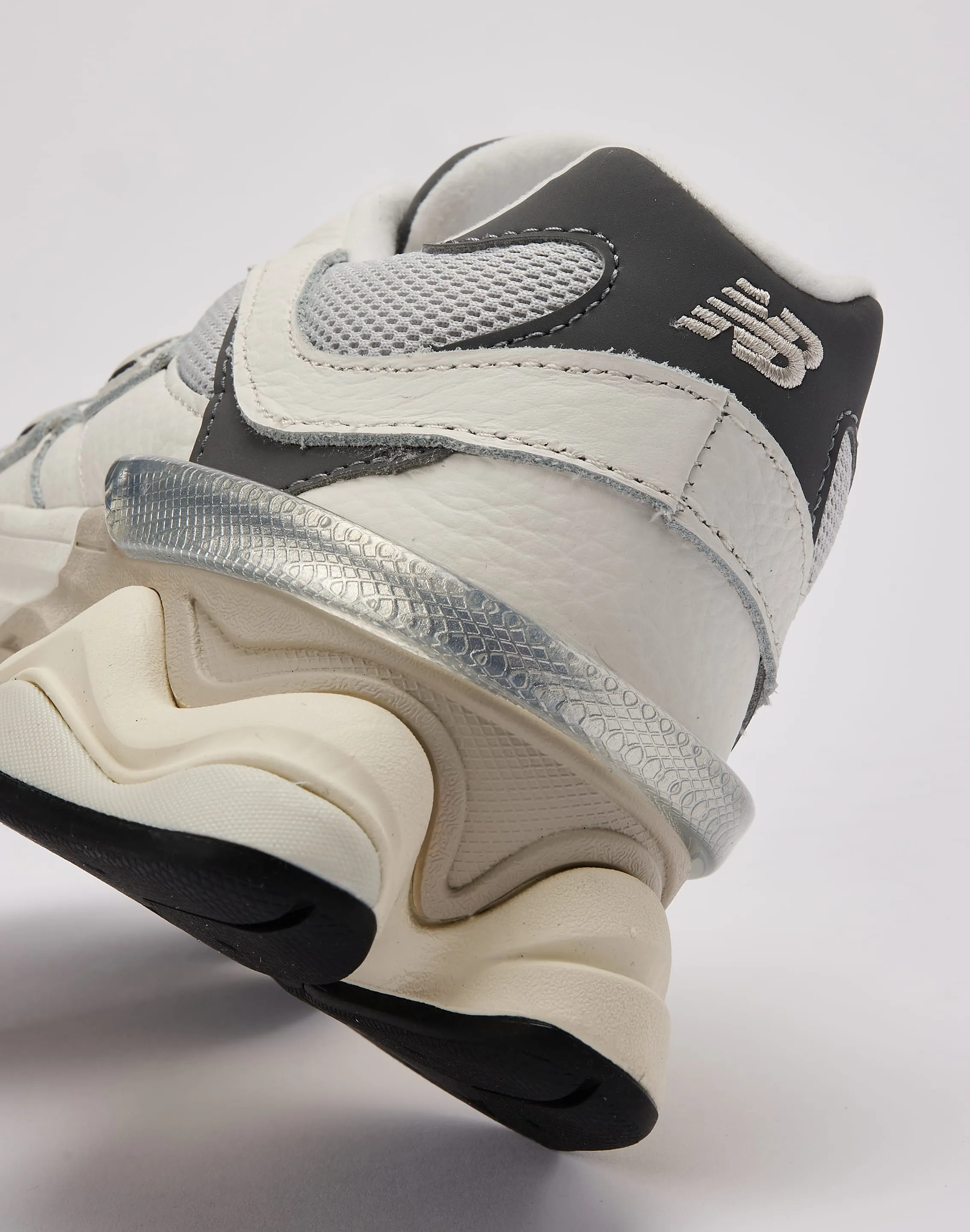 New Balance 9060 Range Jog quick dry