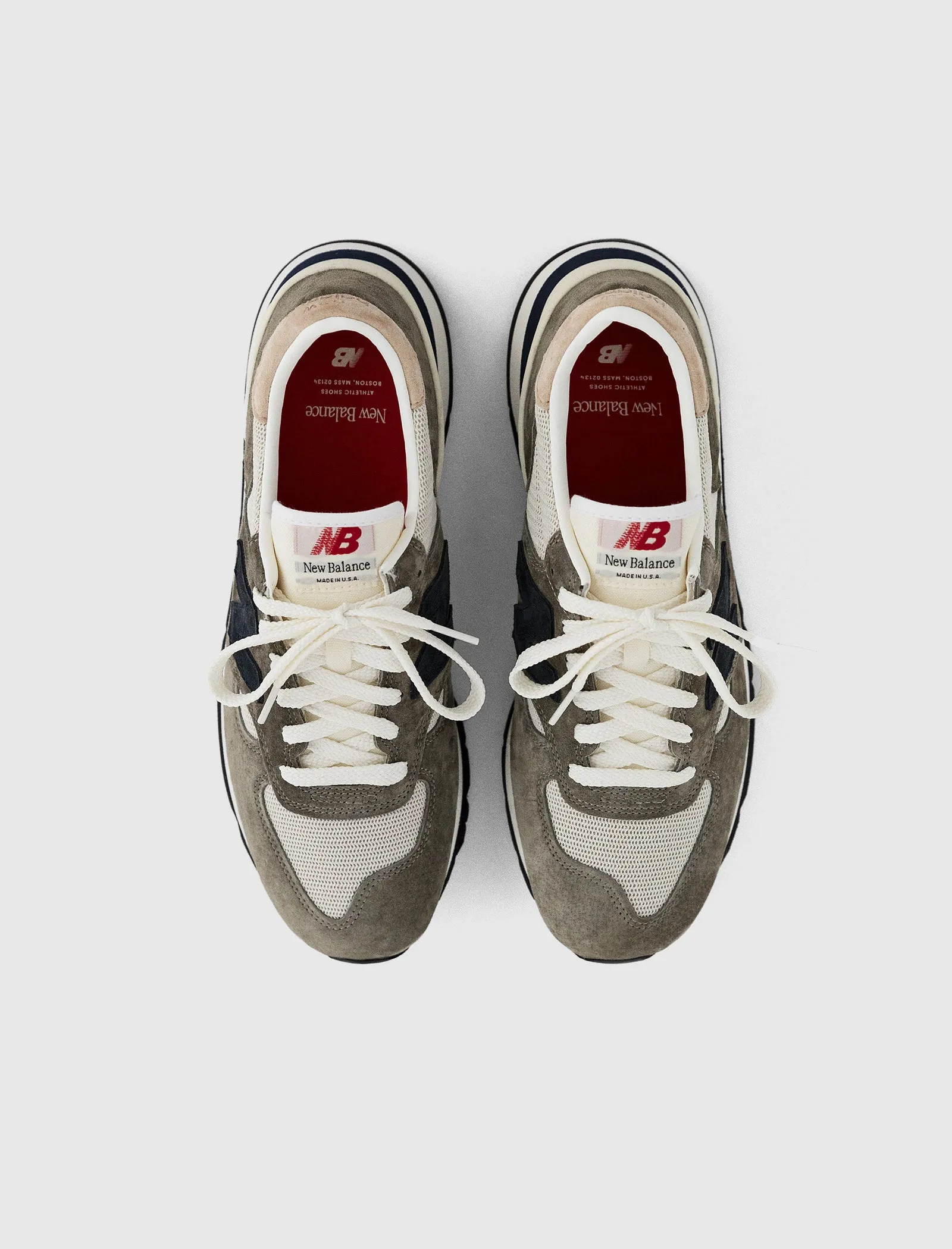 MADE IN USA 990 Padded collar