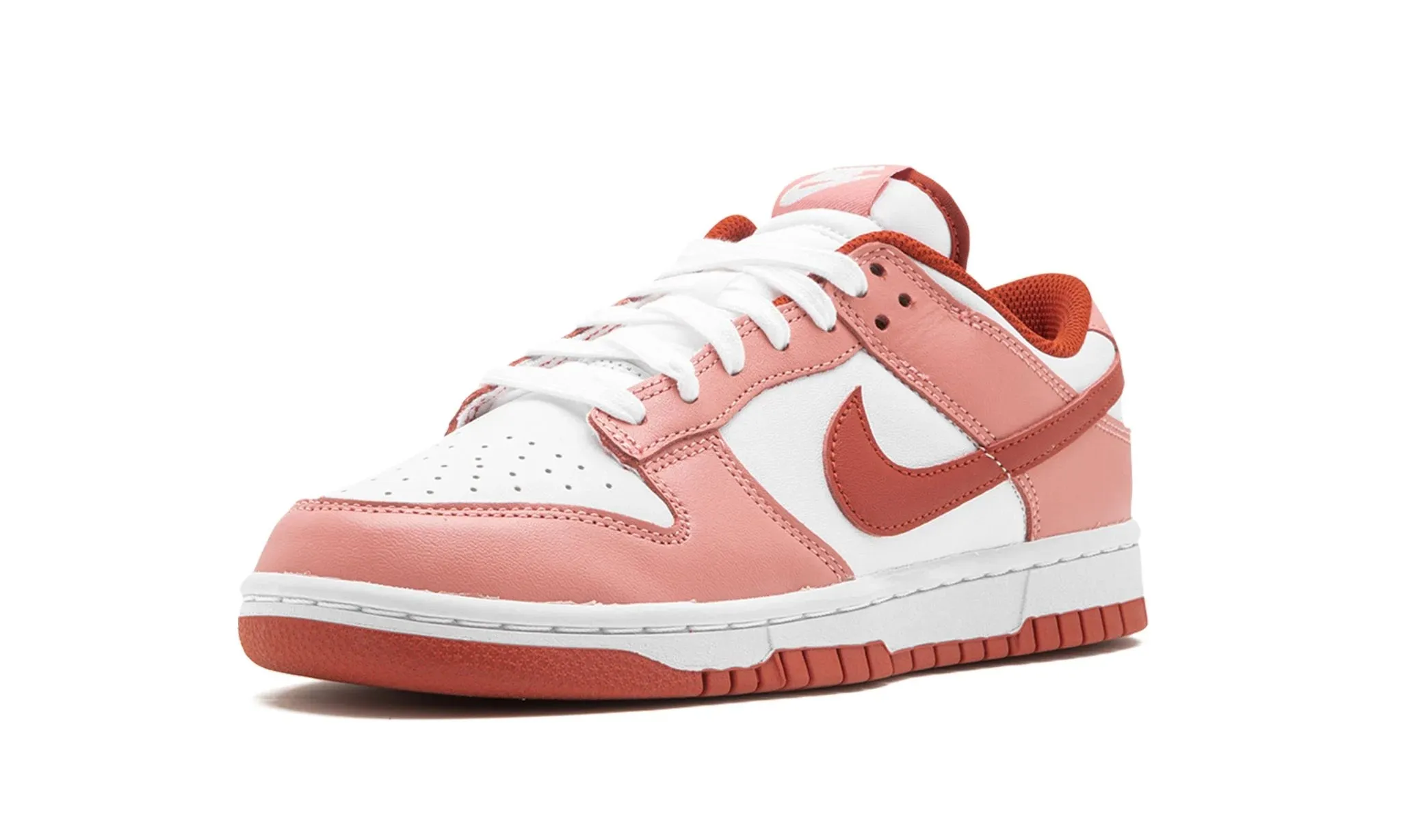 Cold Jog Daily Outfit Nike Dunk Low "Red Stardust" Women's