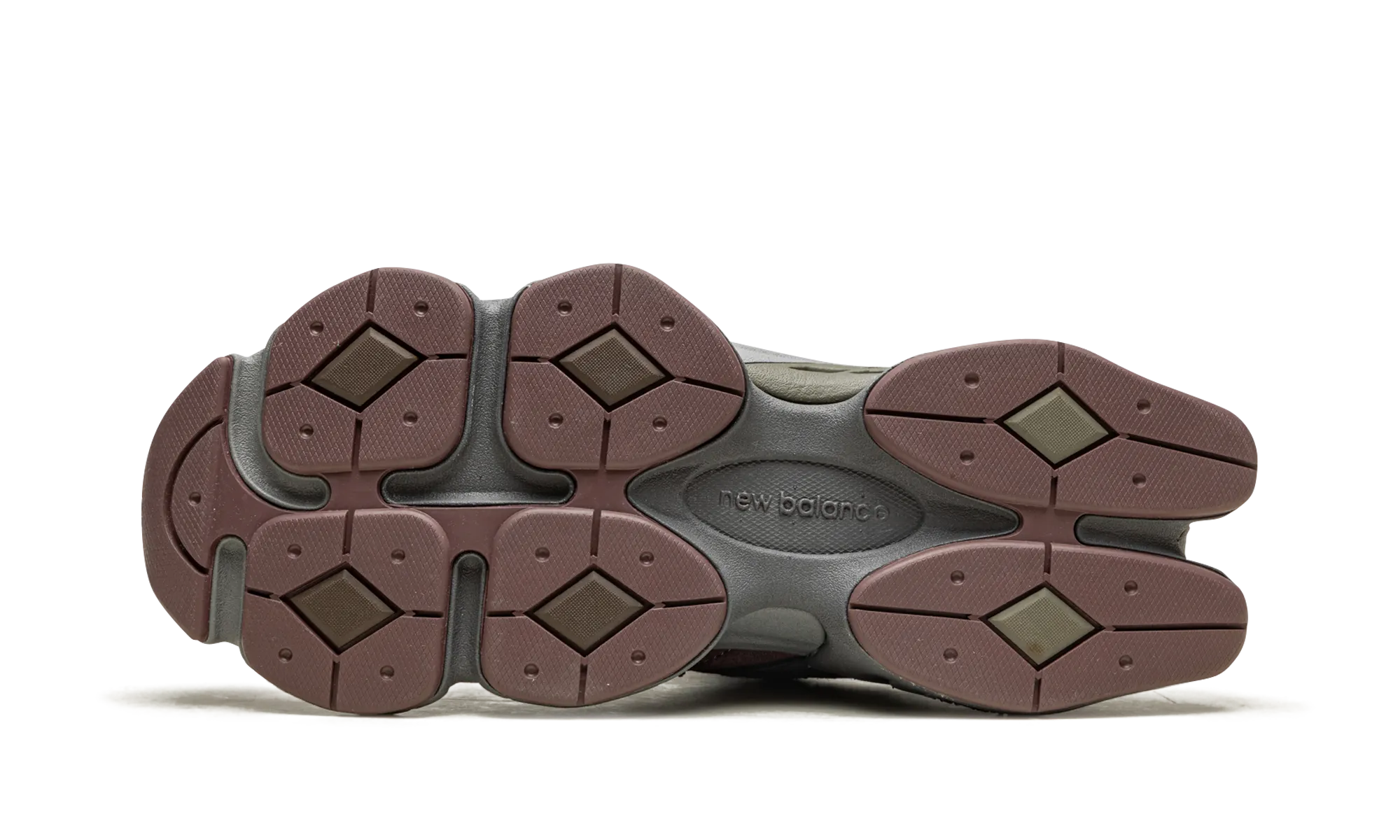 9060 "Truffle" Bold Detail