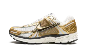 Zoom Vomero 5 WMNS "Metallic Gold" lightweight upper running shoes single - colored