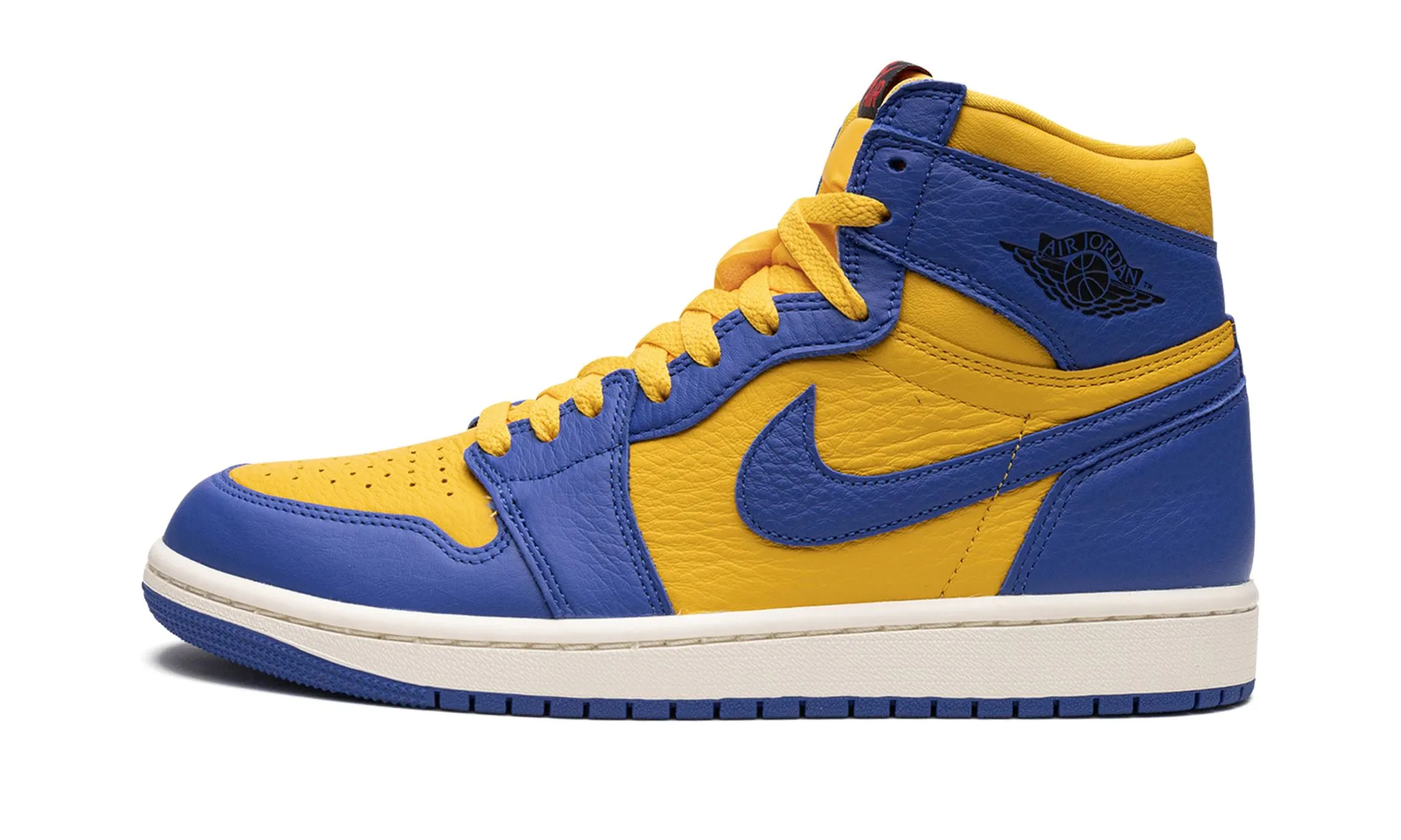 Wmns Air Jordan 1 High OG Wmns Reverse Laney Varsity Maize Easy   To   Wear