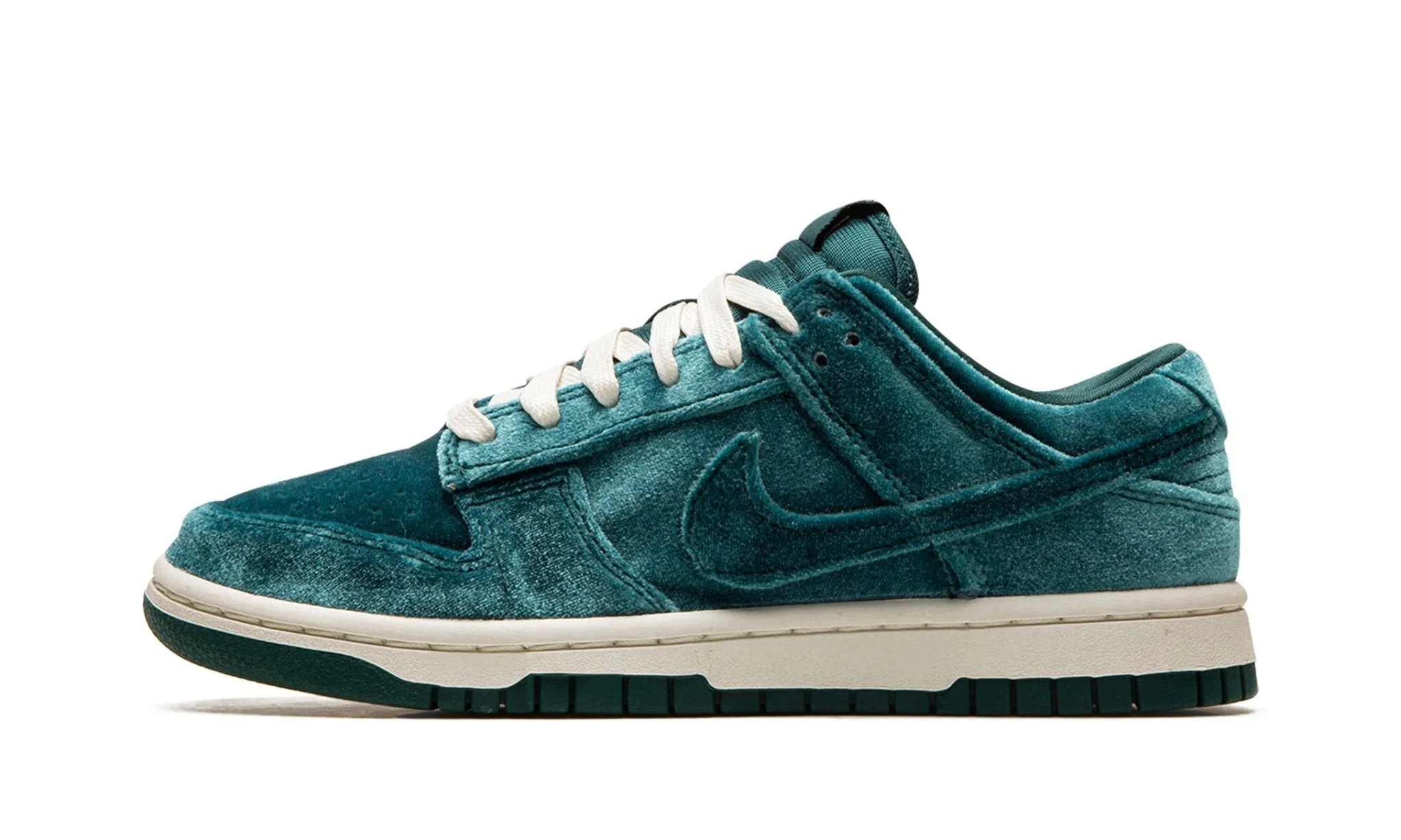 Marathon Day Nike Dunk Low "Velvet Teal" Women's