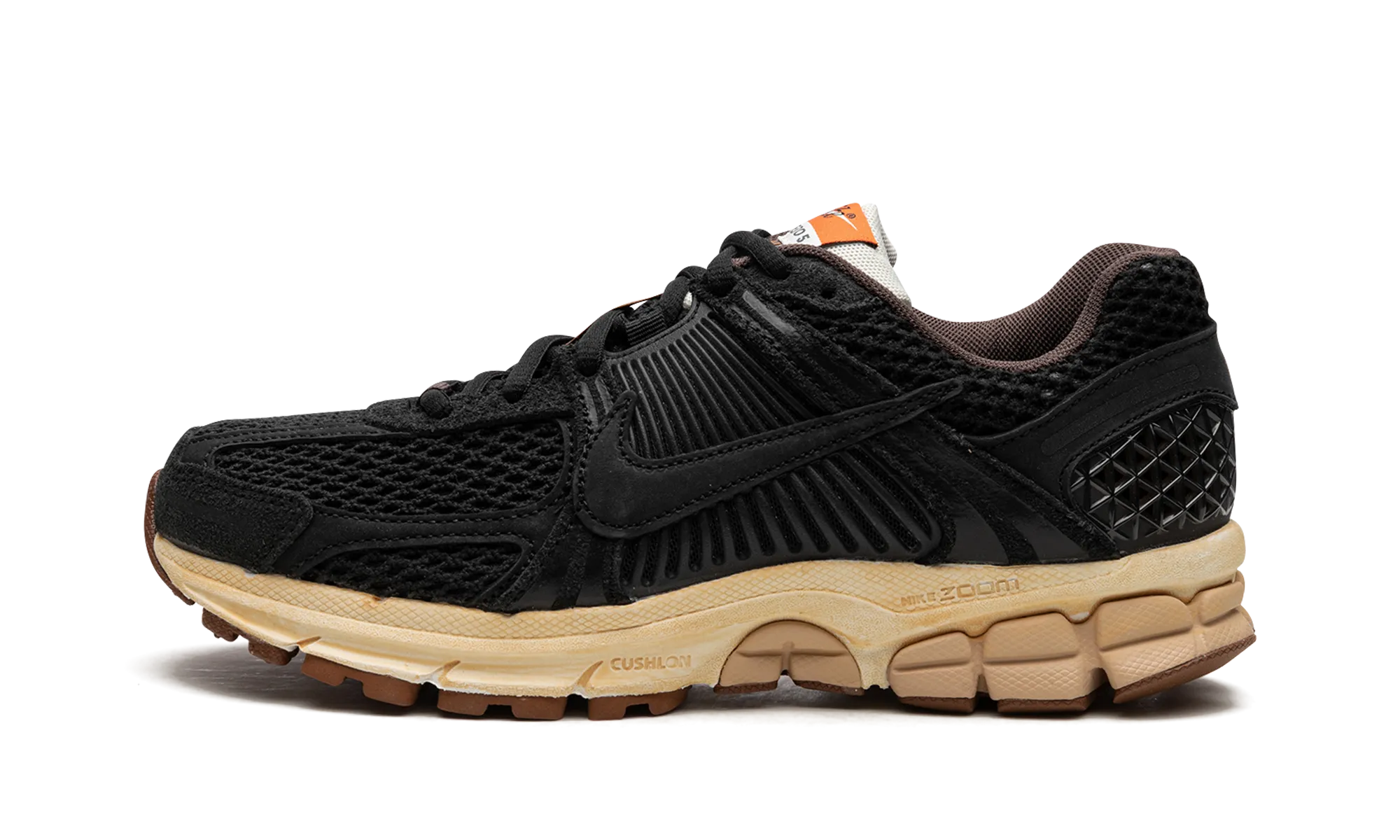 VOMERO 5 WMNS "Black / Sesame" Comfortable Collars