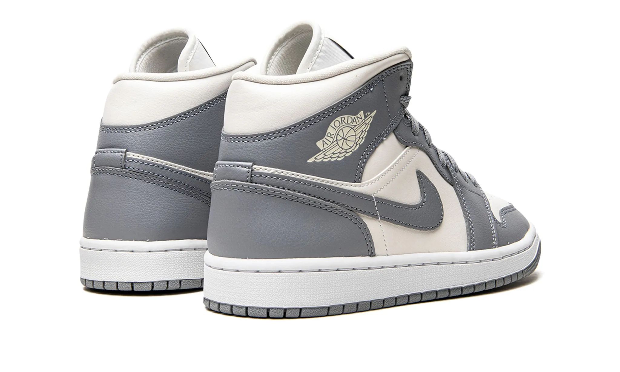Wmns Air Jordan 1 Mid 'Stealth' Meal Go Relaxed Design
