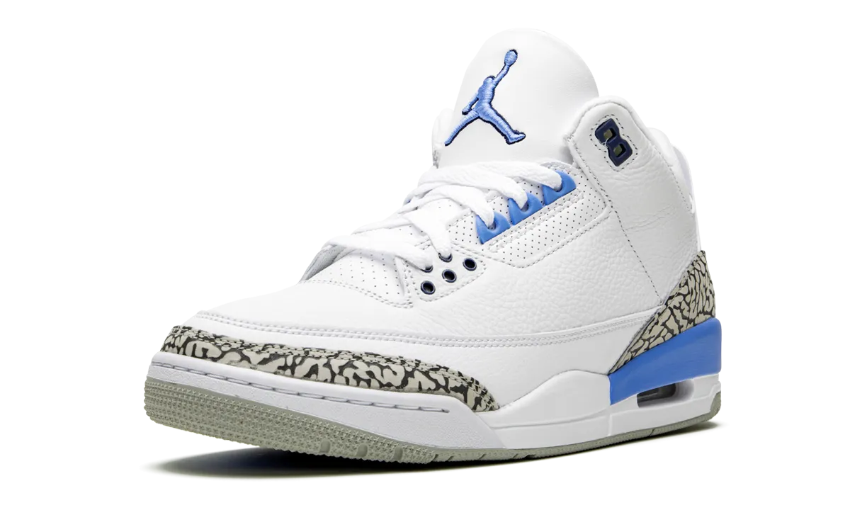 Park Hike Dawn Step Air Jordan 3 Retro "UNC"