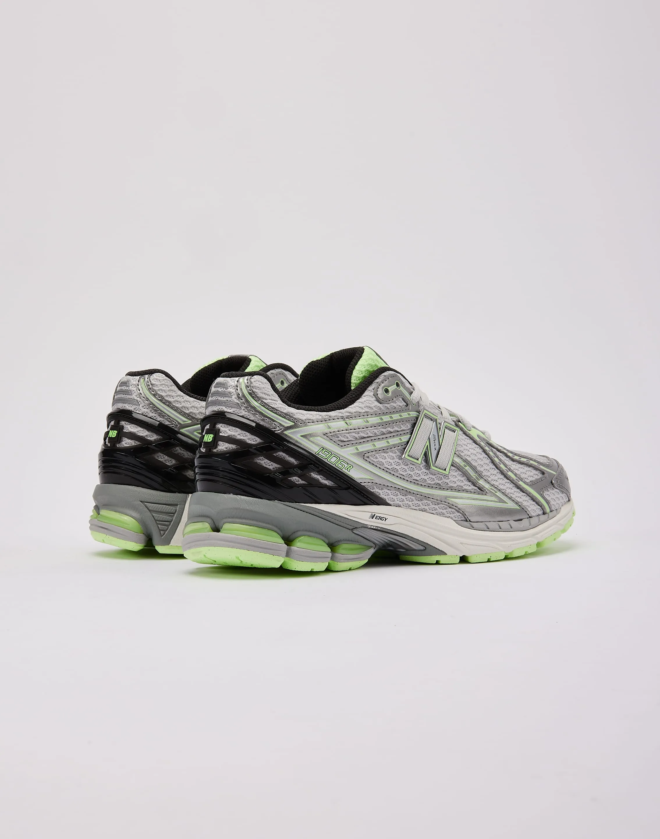 All Season Use Plan Step New Balance 1906R