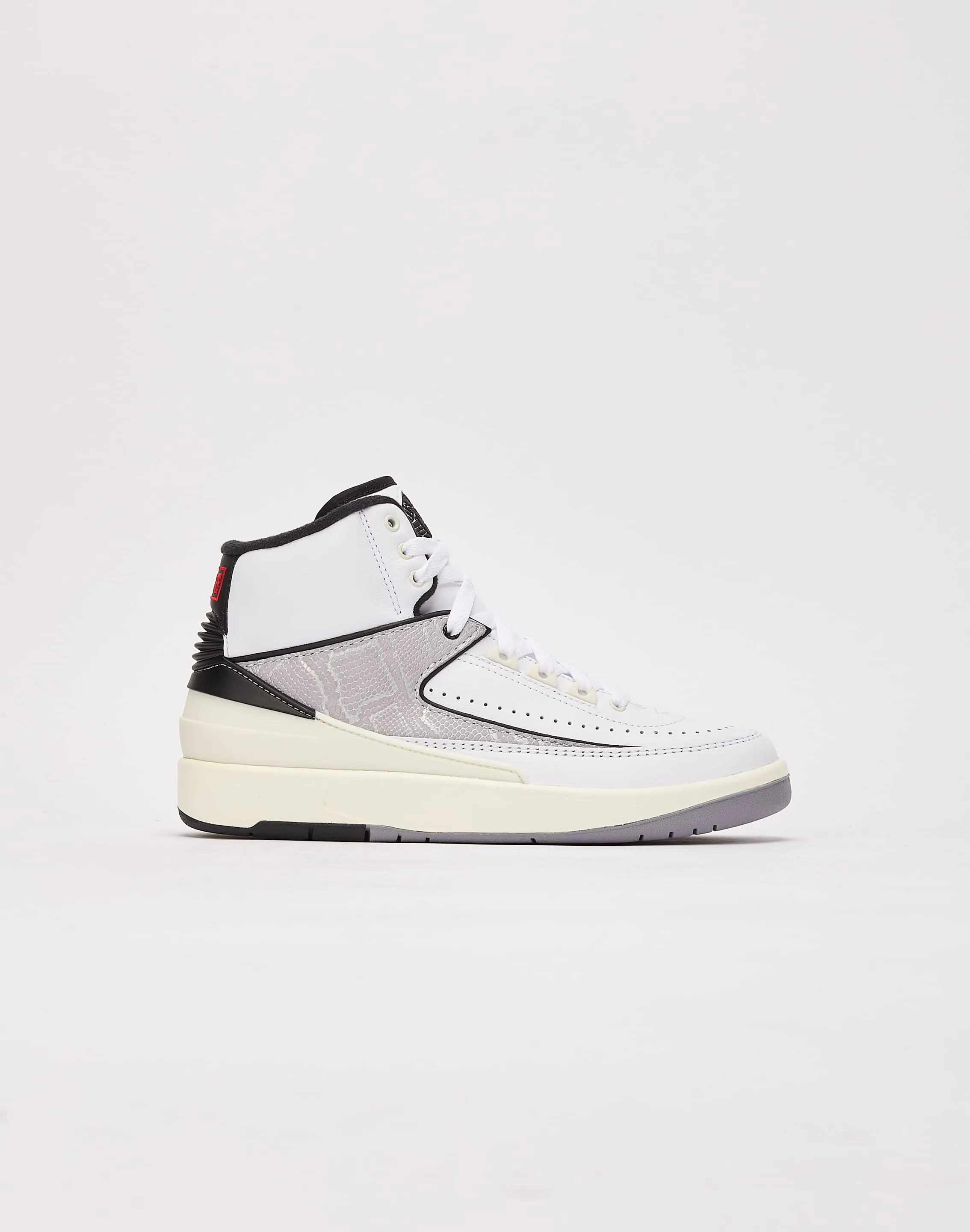 Jordan Air Jordan 2 Retro 'Python' Grade-School Grace Walk