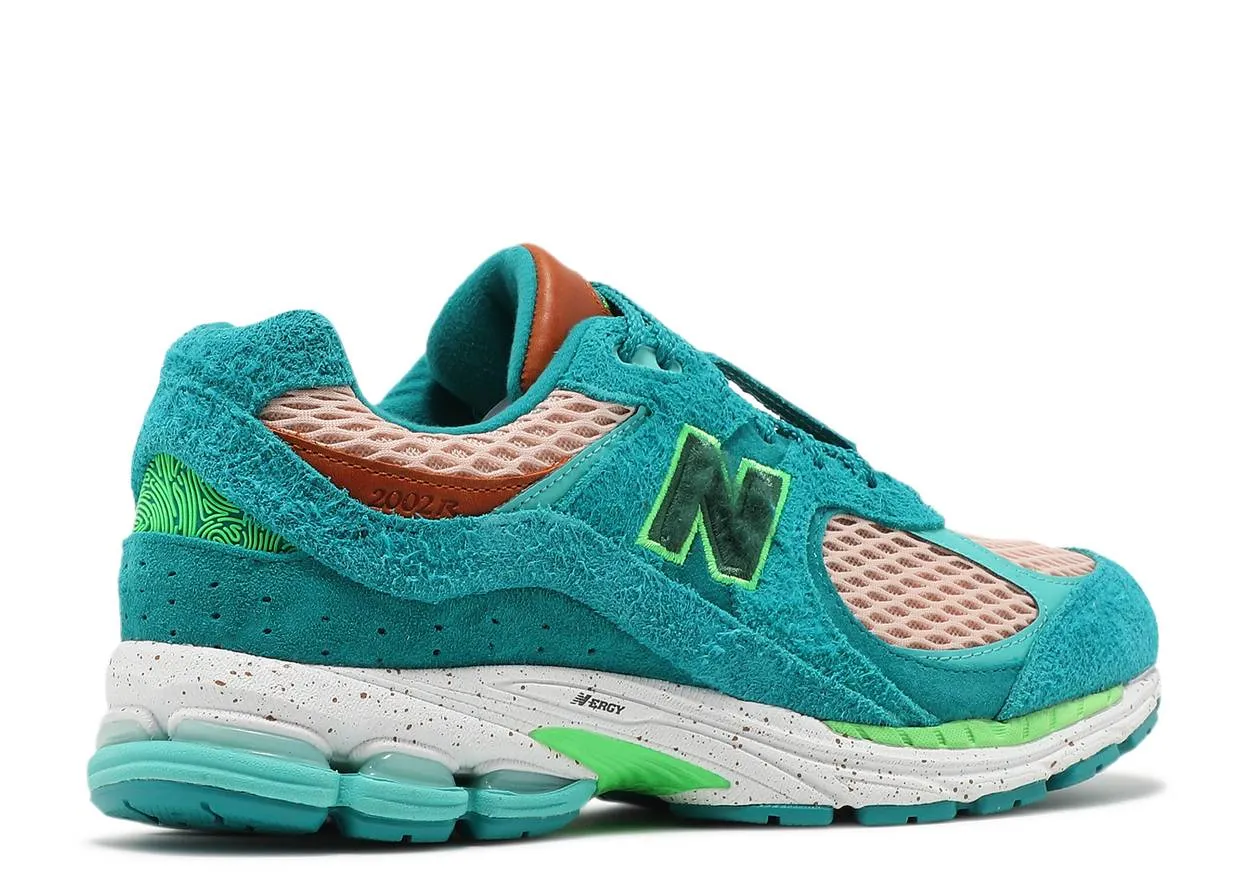 Flexible Wear New Balance 2002R Salehe Bembury Water Be The Guide