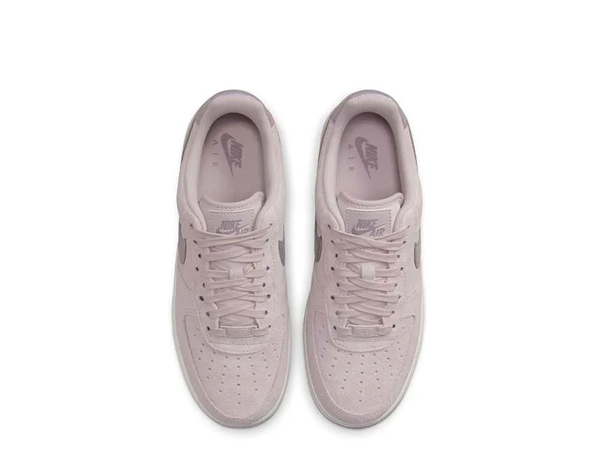 Flat Walk Nike Air Force 1'07 W SE