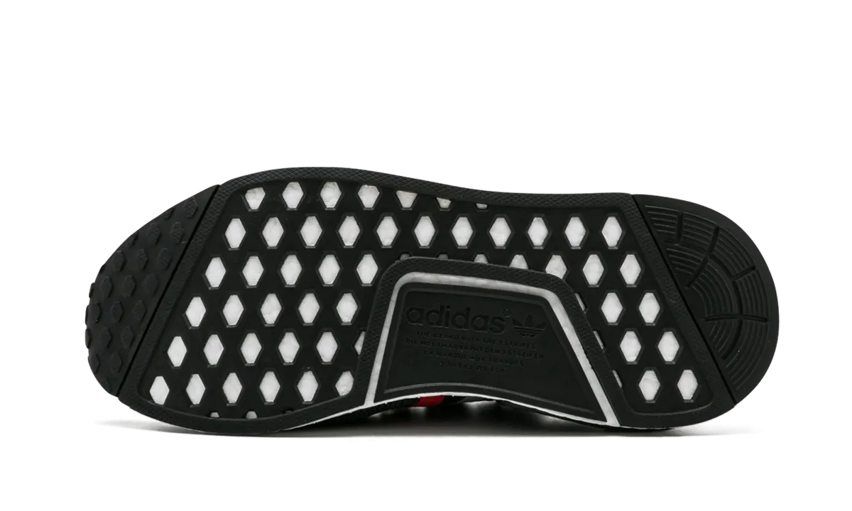 NMD_R1 PK "Tri-Color" Smart Edge Walk Daily