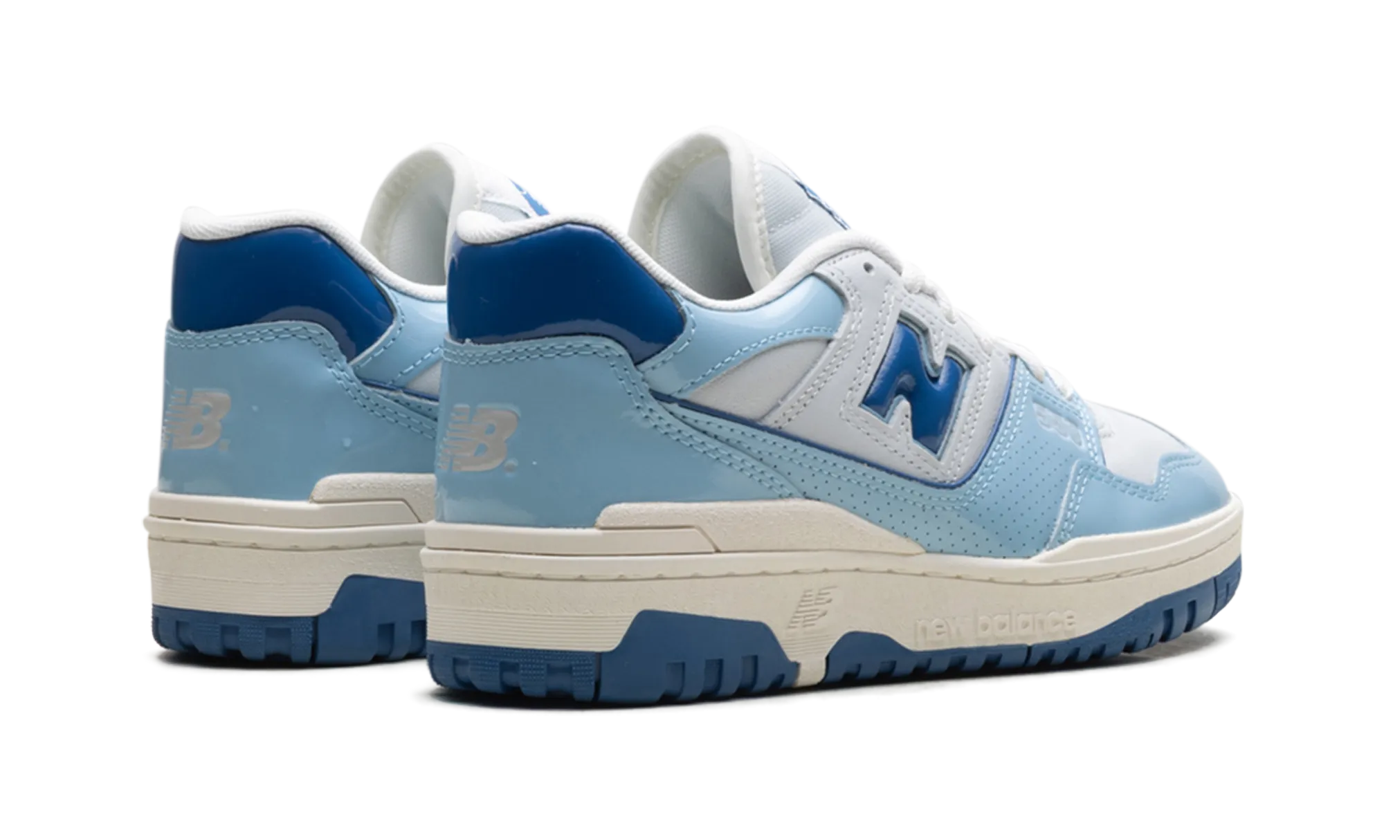 550 "Patent - White / Powder Blue" Calm Move Minimal Stitch