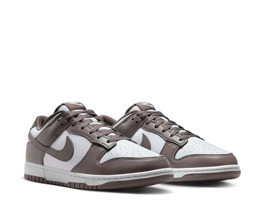 Balanced weight Nike Dunk Low Retro "Cave Stone"