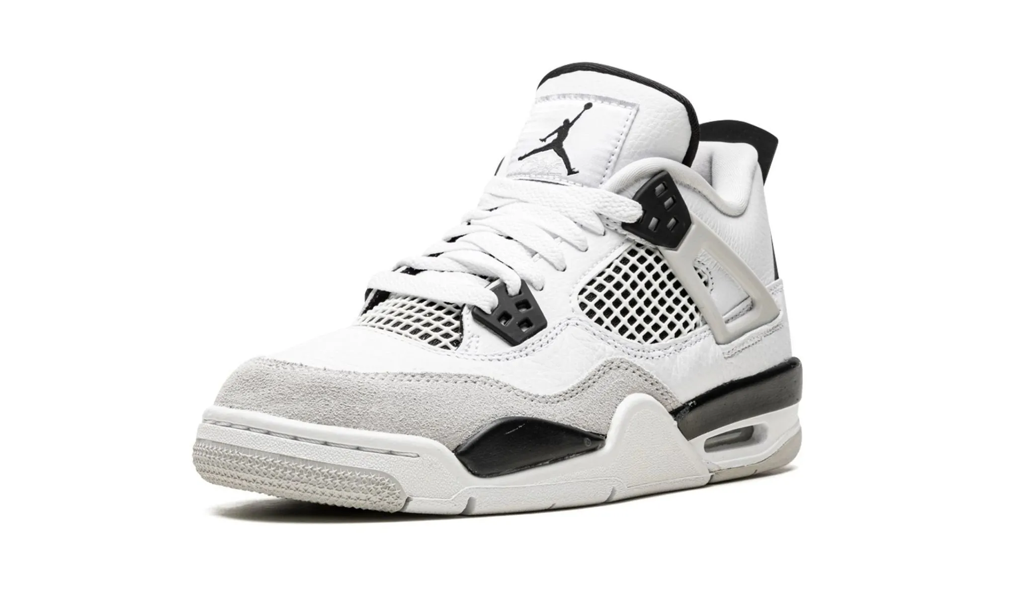Low key style Jordan 4 Retro "Military Black" Grade School