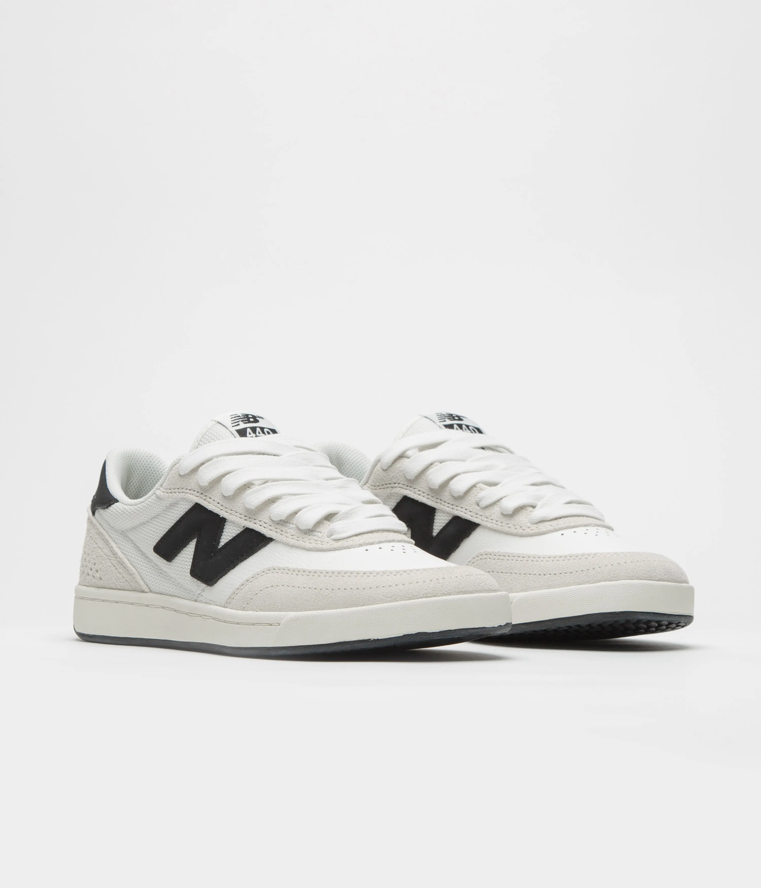 Shock absorption platform New Balance Numeric 440 V2 Shoes - Sea Salt / Black
