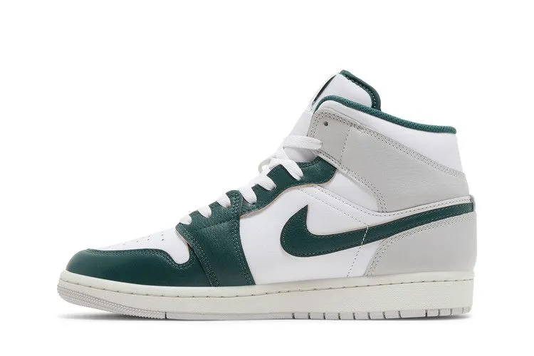 Air Jordan 1 Mid SE 'Oxidized Green' Smile Step Street Movement