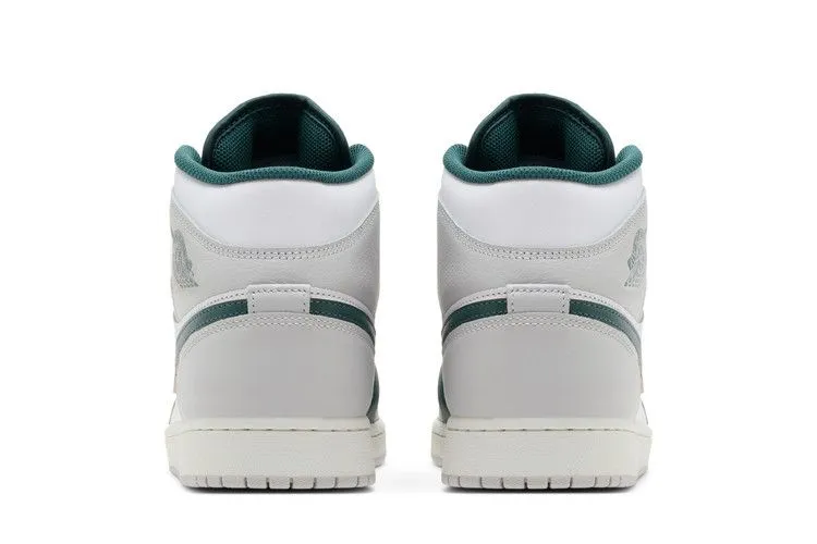 Air Jordan 1 Mid SE 'Oxidized Green' Easy Lifestyle Outing Shoes