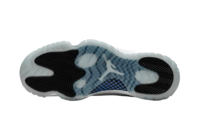 Smooth   finish Jordan 11 Retro Low "Legend Blue"