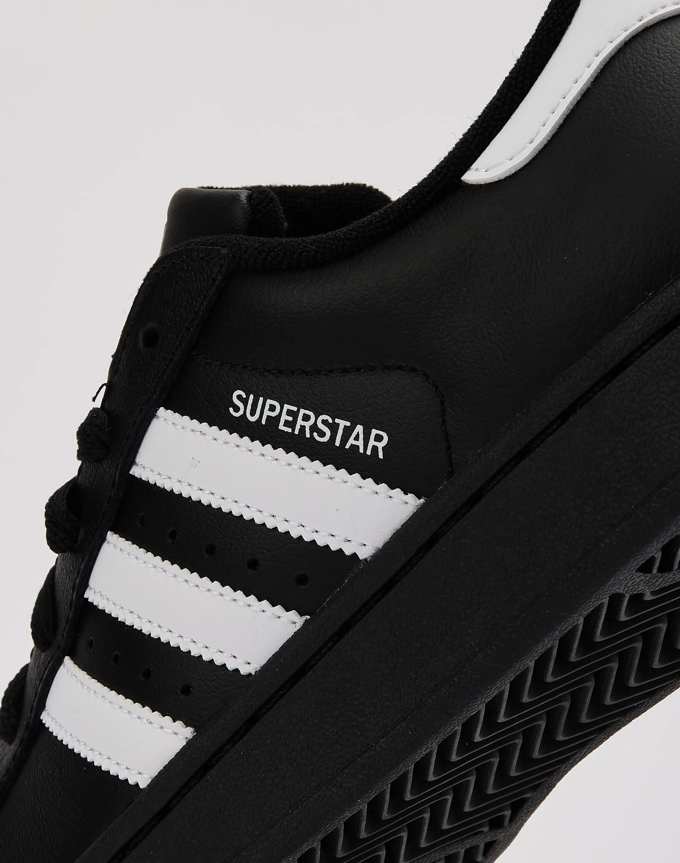 City Run Form Ease Adidas Superstar II Grade-School