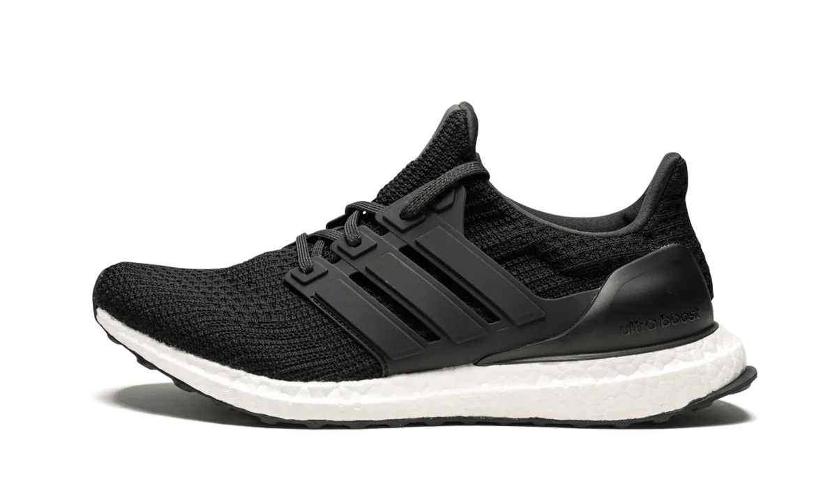 ULTRABOOST WMNS morning jog Blossom Step