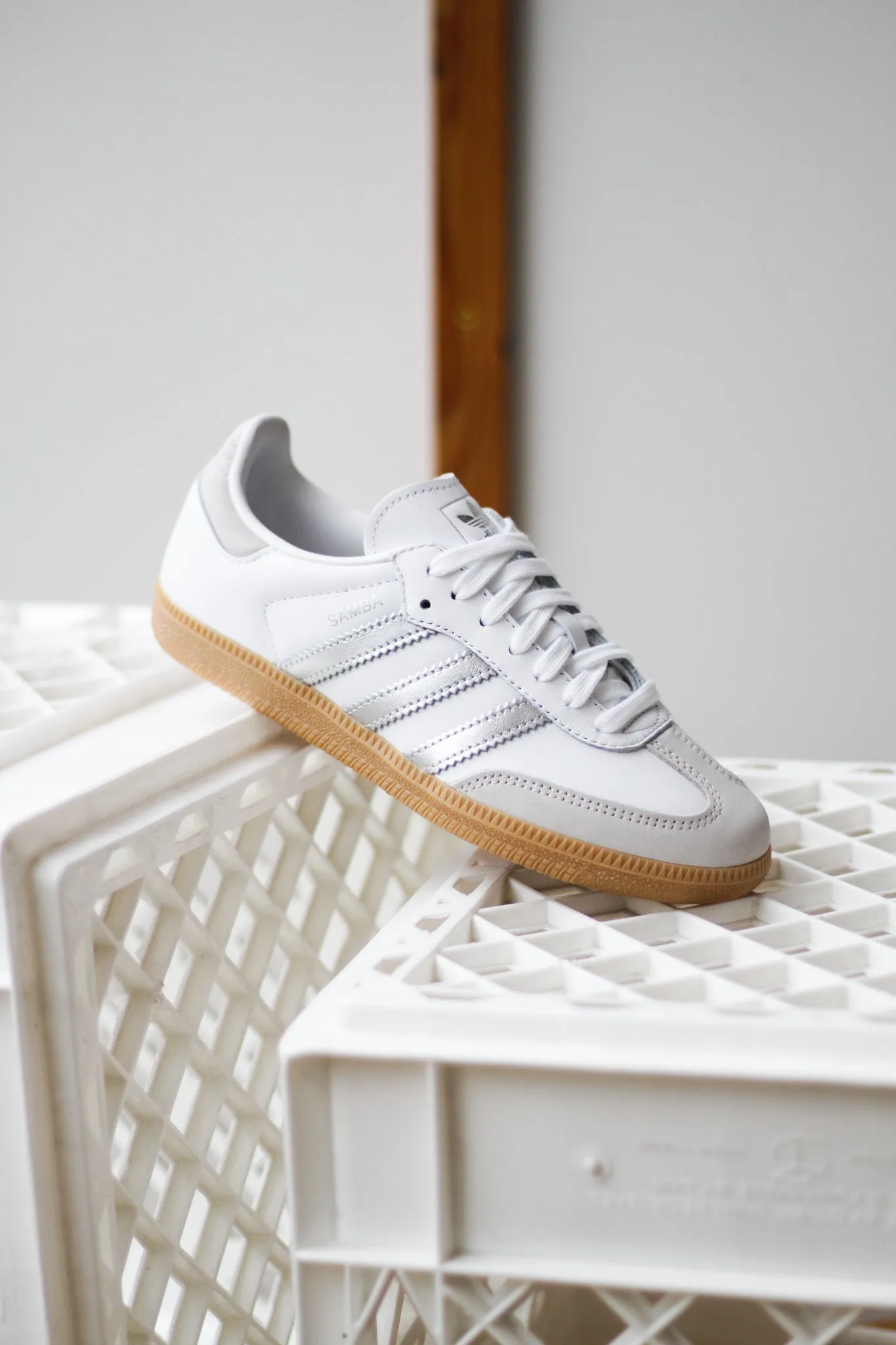 Agile Fit Power-Core W ADIDAS SAMBA OG "CLOUD WHITE/SILVER METALLIC/GREY ONE"