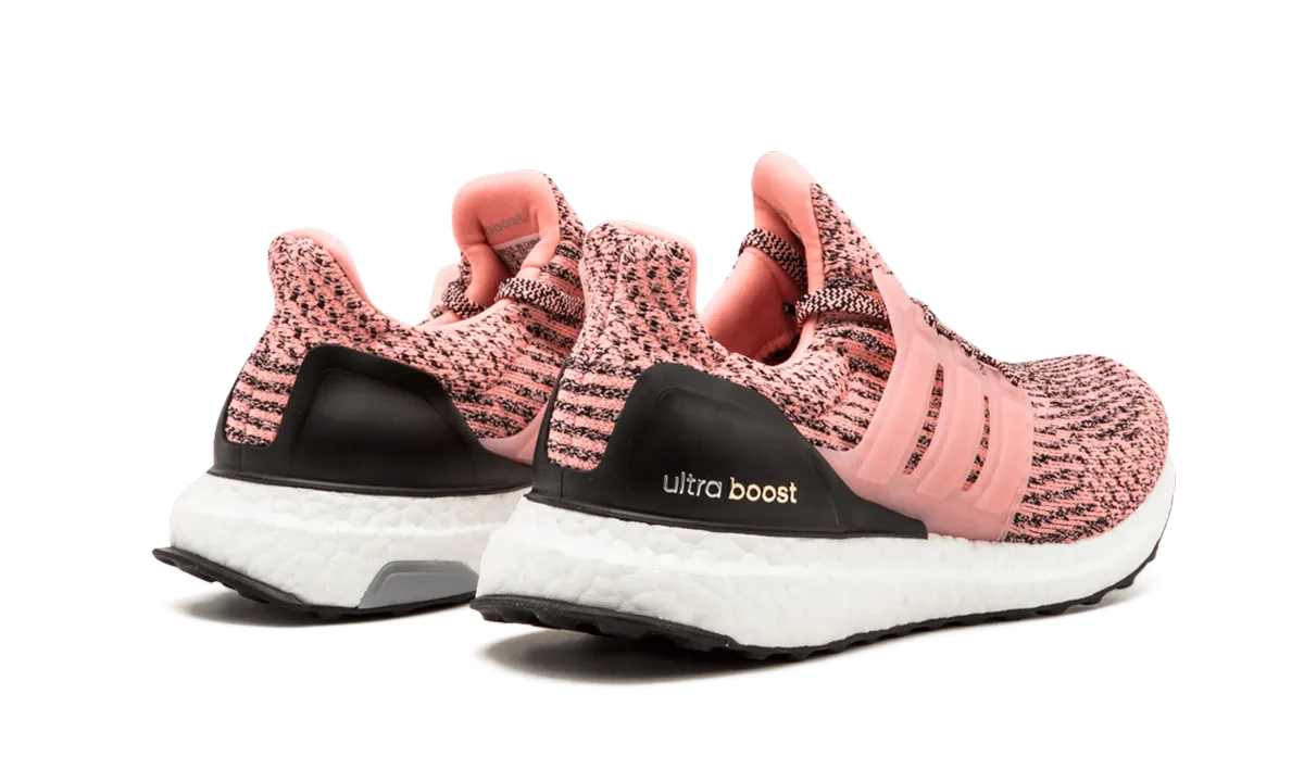 Night Pace Relax Style ULTRABOOST WMNS "Salmon"