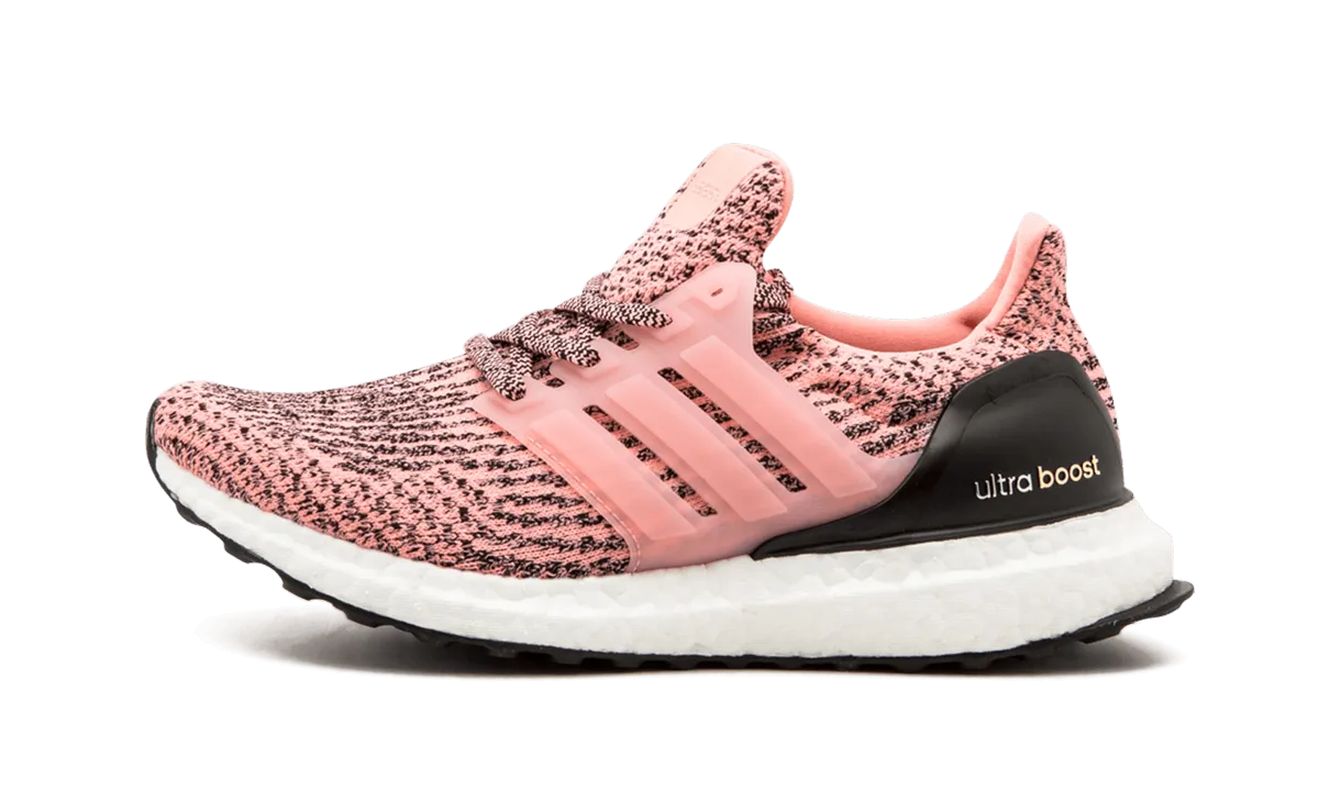 Comfortable Movement ULTRABOOST WMNS "Salmon"