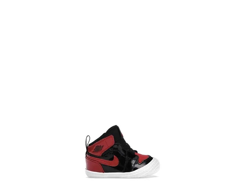 Easy to Wear Minimalist Outfit Air Jordan 1 Baby TD Crib Bootie