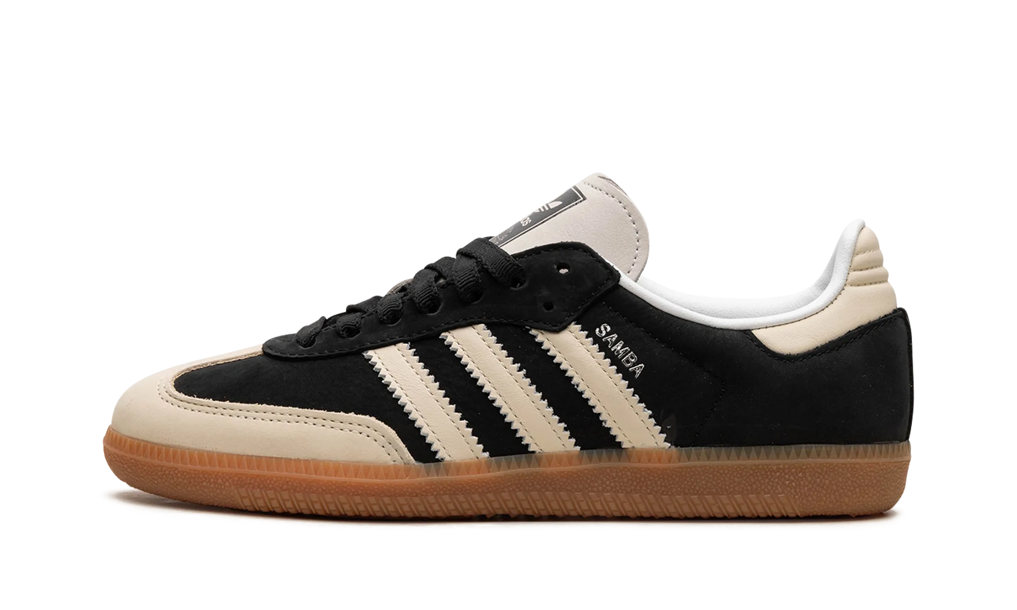 SAMBA WMNS "Core Black / Wonder White" Street Mode