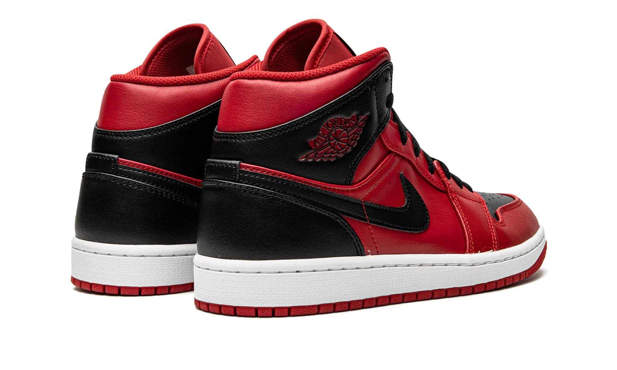Air Jordan 1 Mid Reverse Bred Test Step
