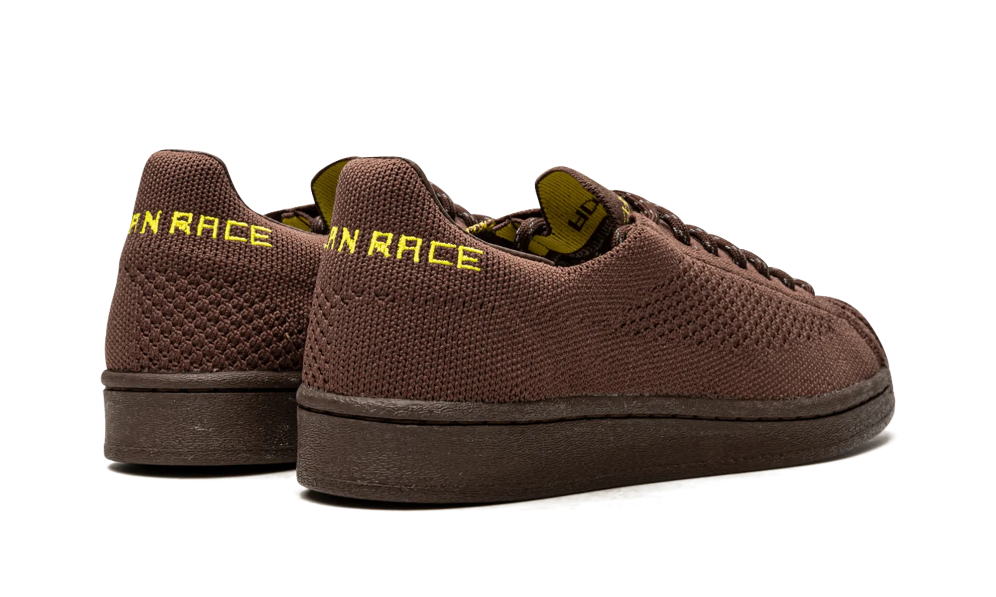 Stretch Material Pharrell x Superstar Primeknit