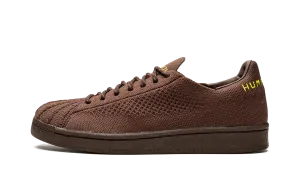 Pharrell x Superstar Primeknit Chic Walk Ventilated Side