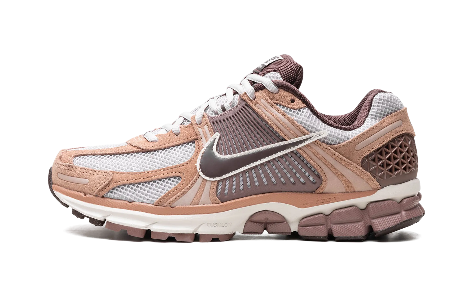 Zoom Vomero 5 "Dusted Clay" running with a gum rubber outsole