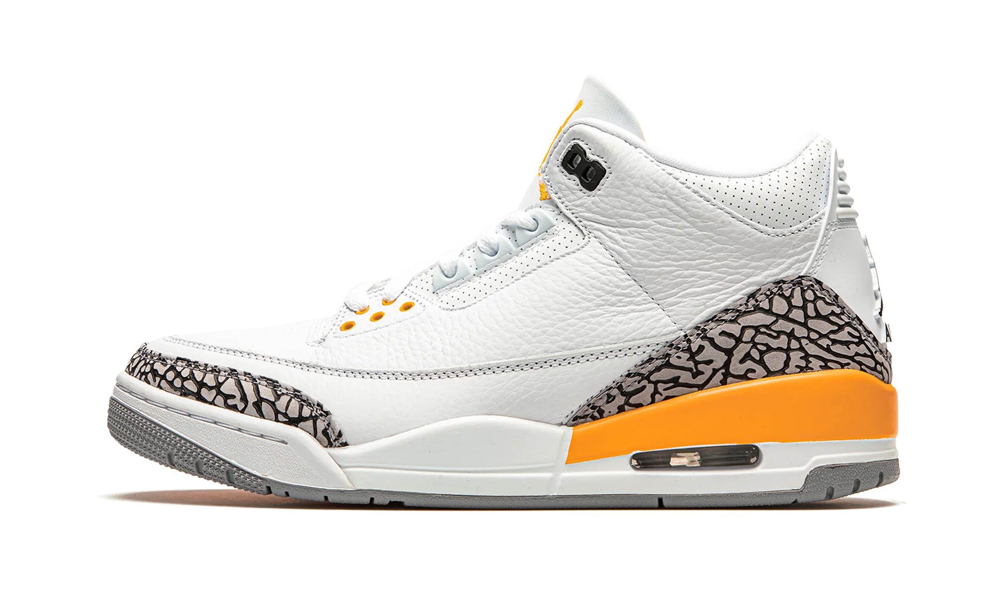 AIR JORDAN 3 RETRO WMNS "Laser Orange" Commuter Life