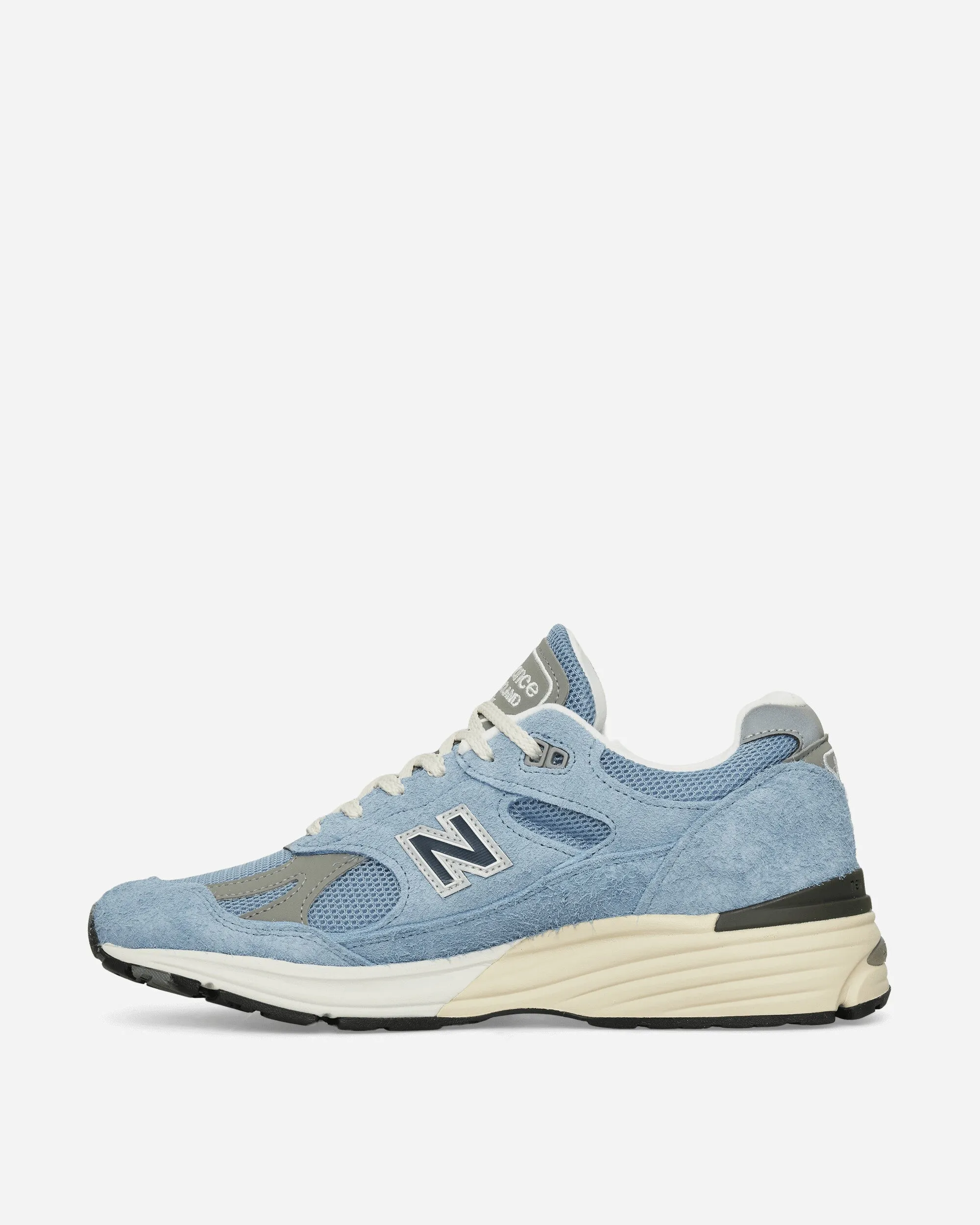 Made in UK 991v2 Grounded Pastels Sneakers Celestial Blue Garden Walk Shine Bright