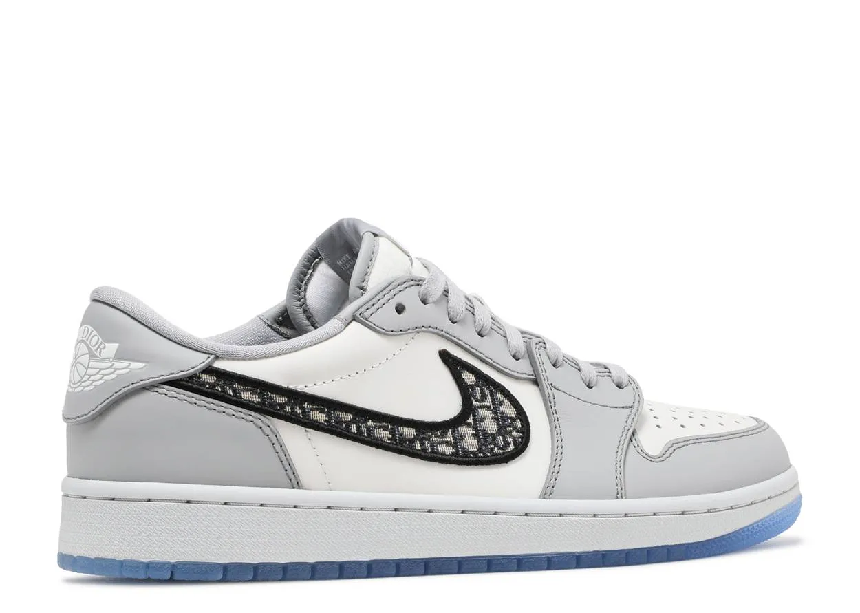 Travel Pair Air Jordan 1 Low Dior