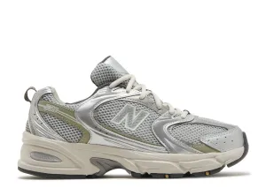 Shop Day Refresh Walk New Balance 530 Silver Khaki