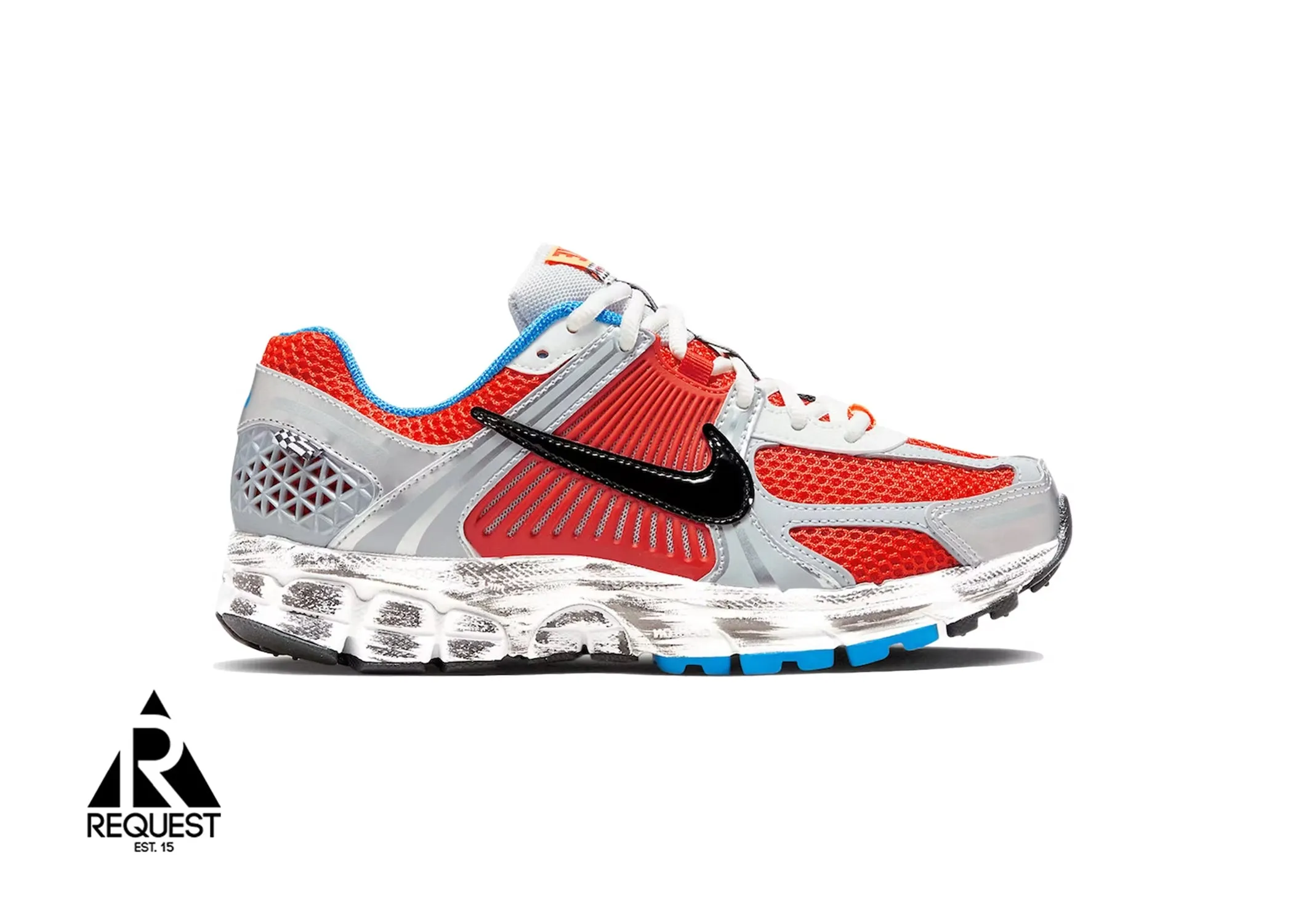 running in a 20K shoes urban - running Zoom Vomero 5 "Gundam" (W)