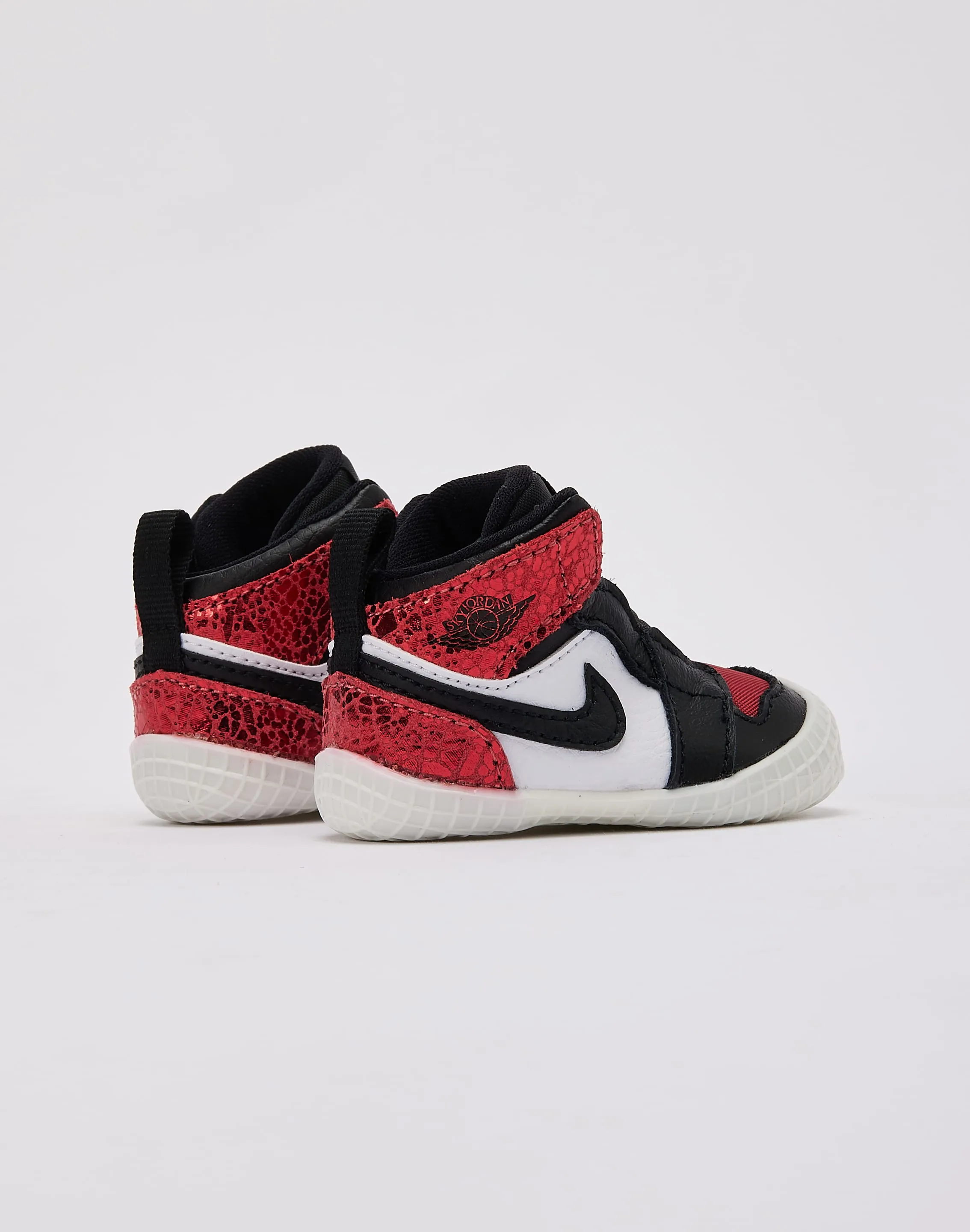 Walking Cushioned heel Jordan Air Jordan 1 'Ruby' Crib Bootie Infant