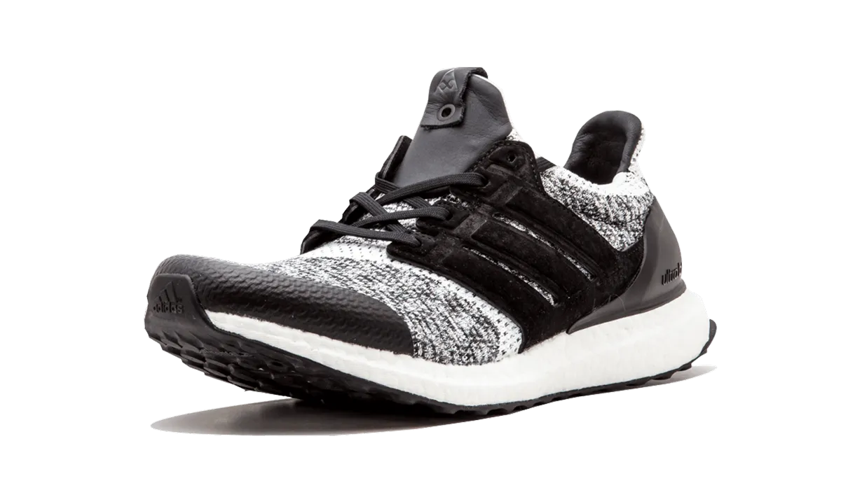 UltraBOOST S.E. "SNS x Social Status" Sun Day